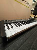 Arturia KeyLab Essential 61 Mk3 Black Midi Keyboard