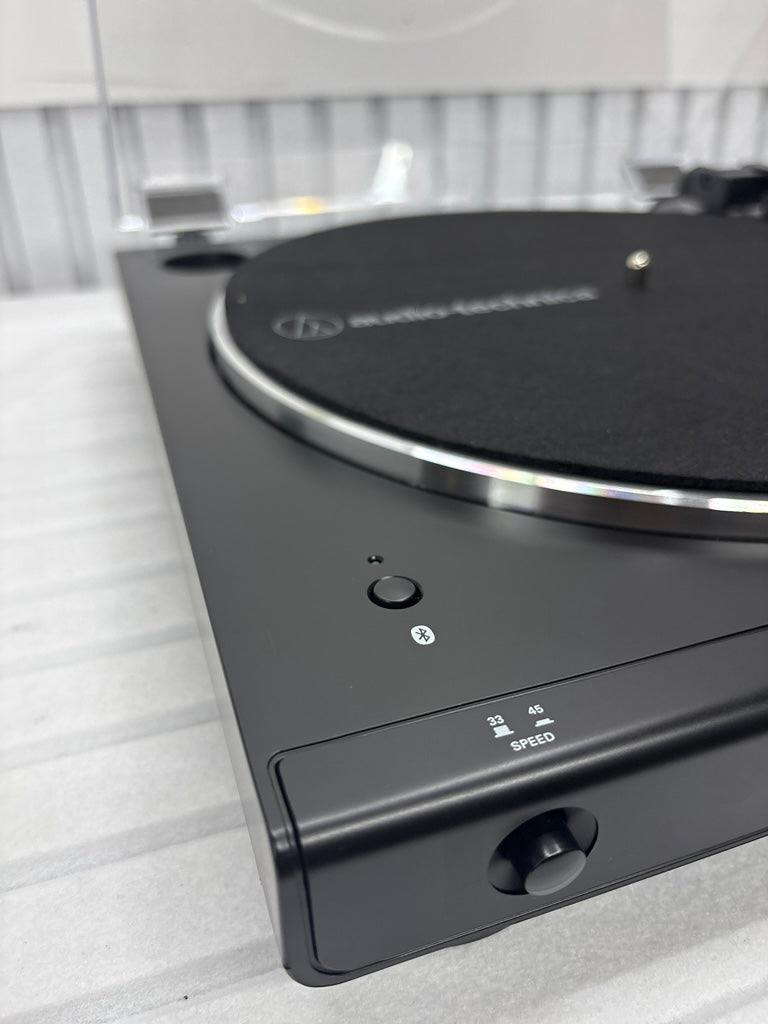 Audio-Technica LP60XBTBK Vollautomatischer Stereo-Plattenspieler