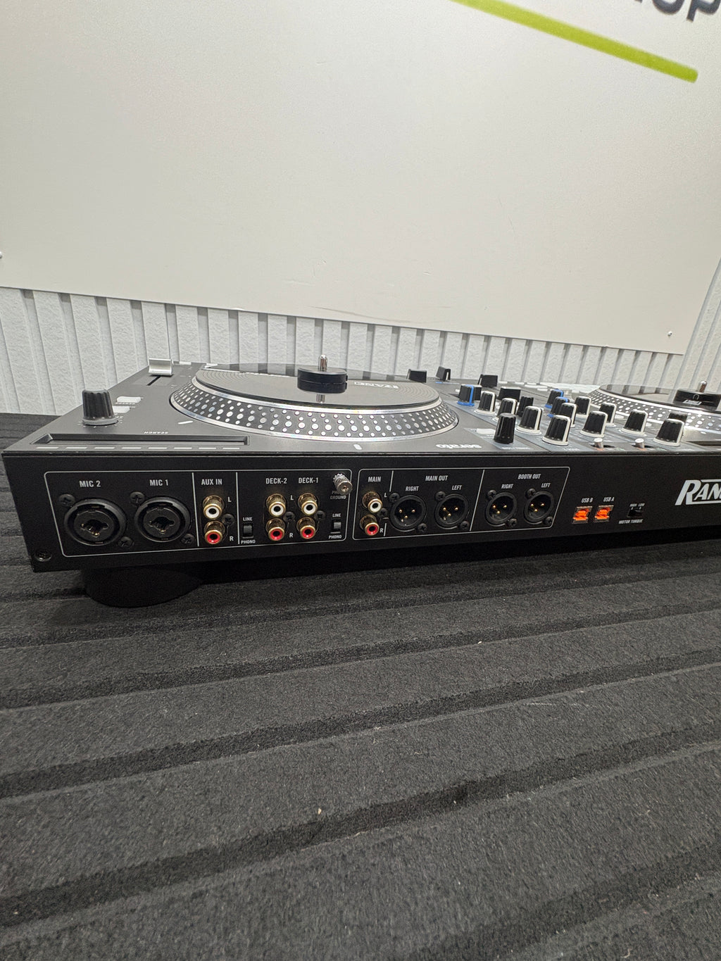 RANE ONE, DJ-Controller für Serato DJ