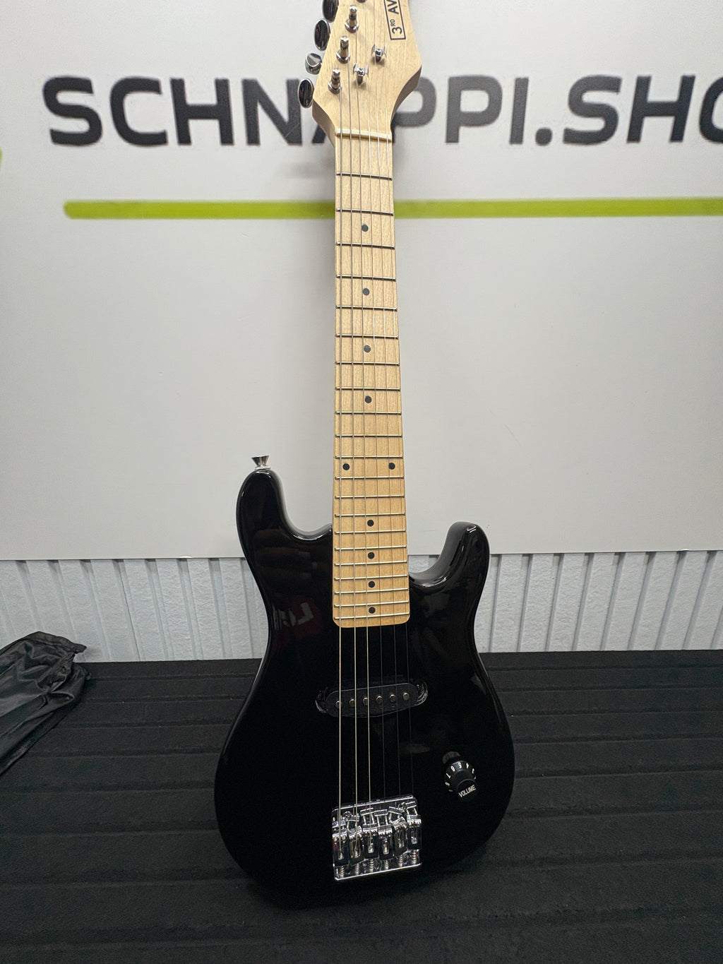 3rd Avenue Elektro Gitarre 1/4 Set mit Tasche