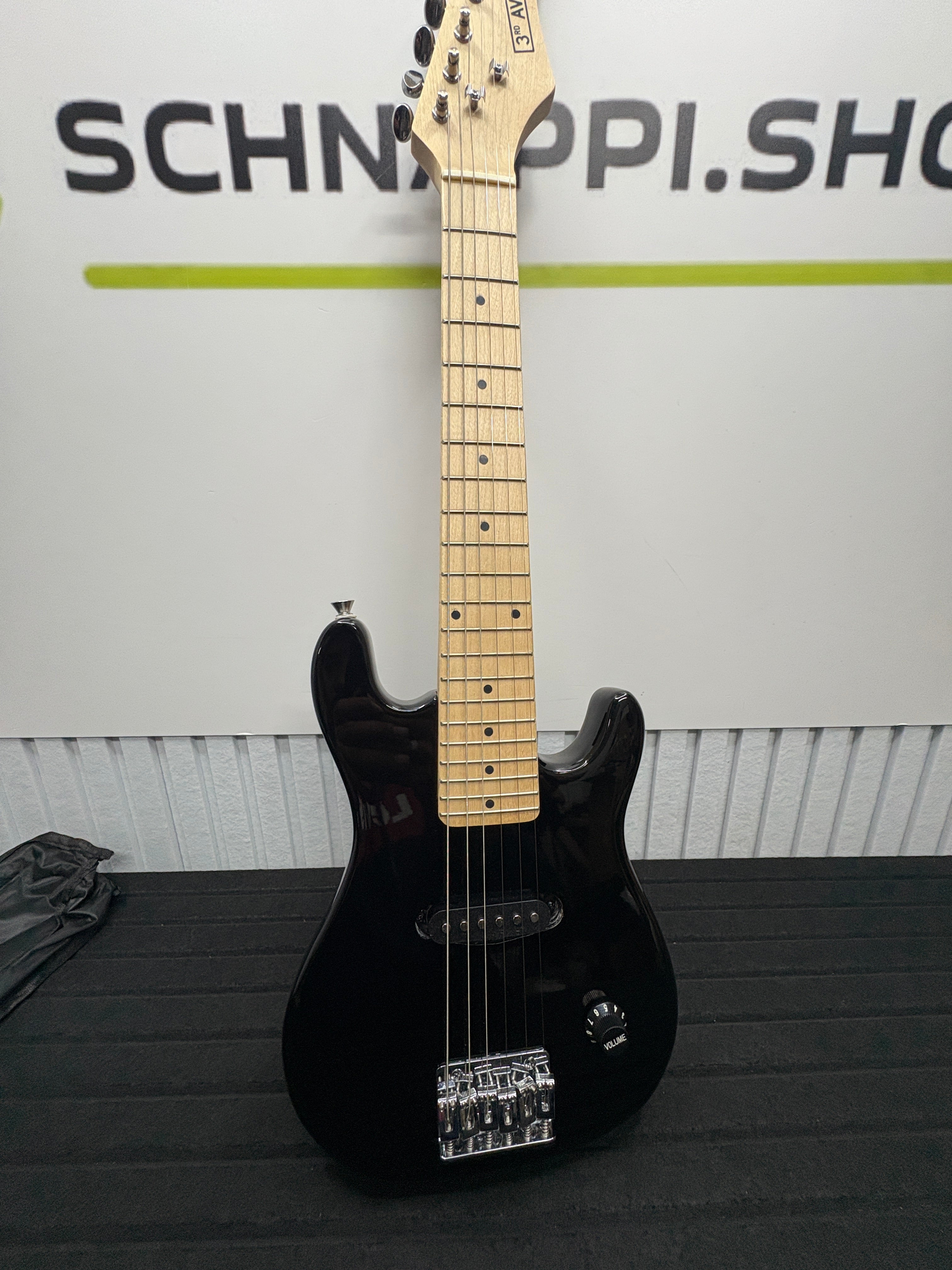 3rd Avenue Elektro Gitarre 1/4 Set mit Tasche