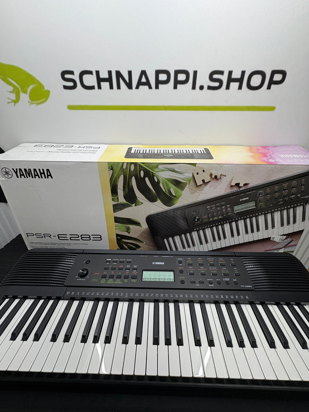 Yamaha PSR-E283 Tragbares Keyboard