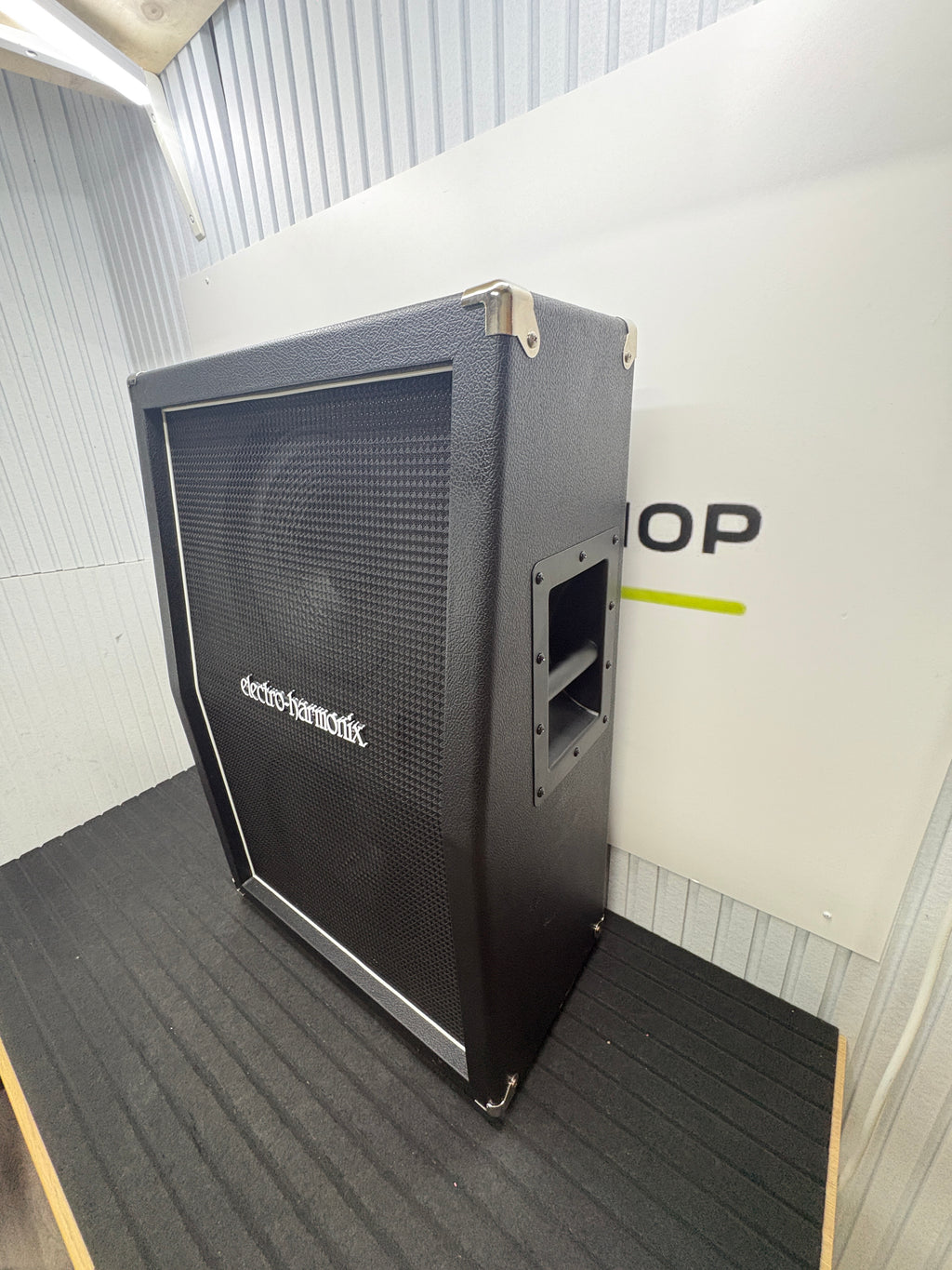 Electro-Harmonix 2x12 Speaker Cabinet 60W / 16Ohm