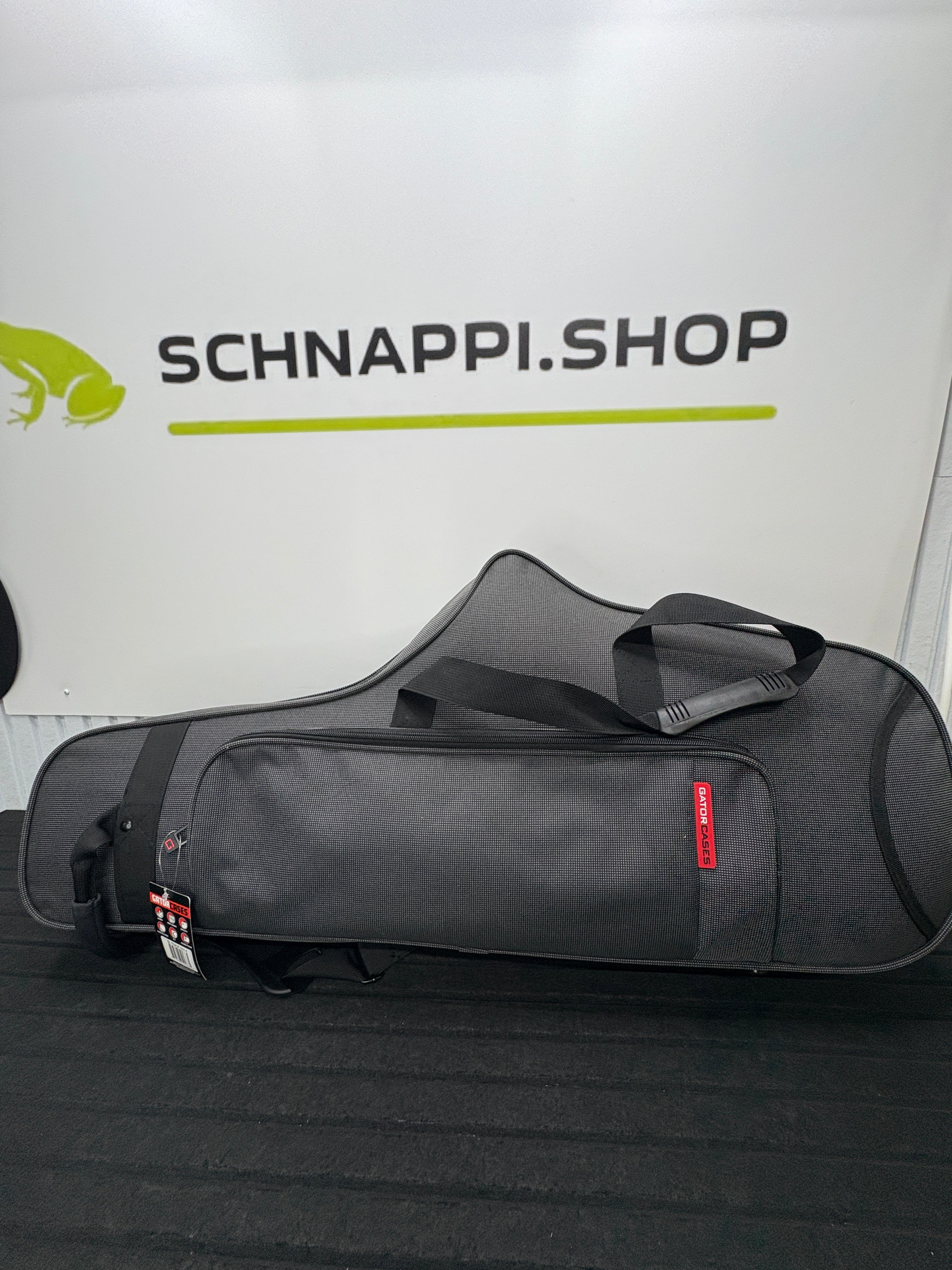 Gator Cases für Tenorsaxophon (GL-TENOR-SAX-A)