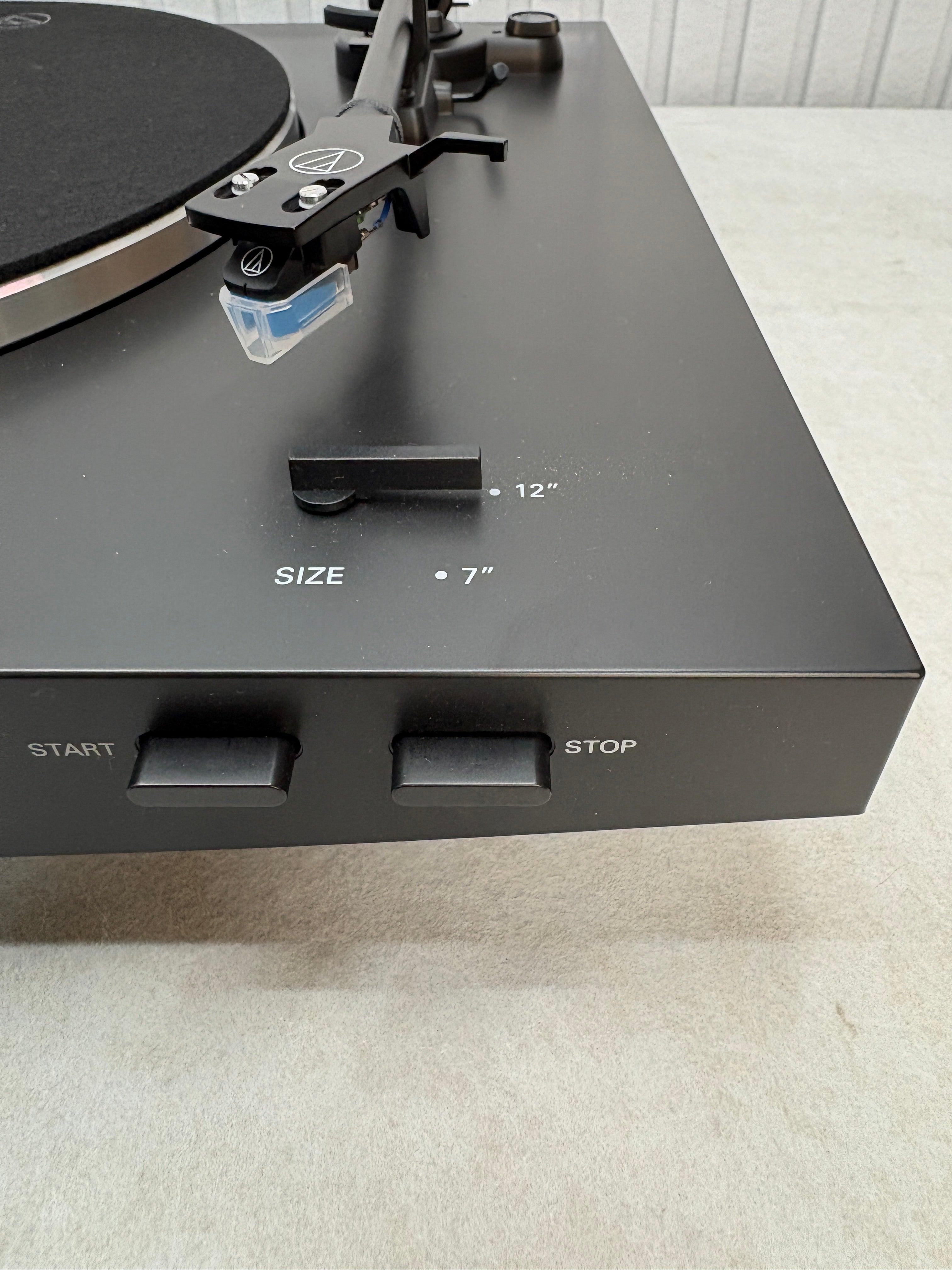 Audio-Technica LP3XBTBK Automatischer Plattenspieler