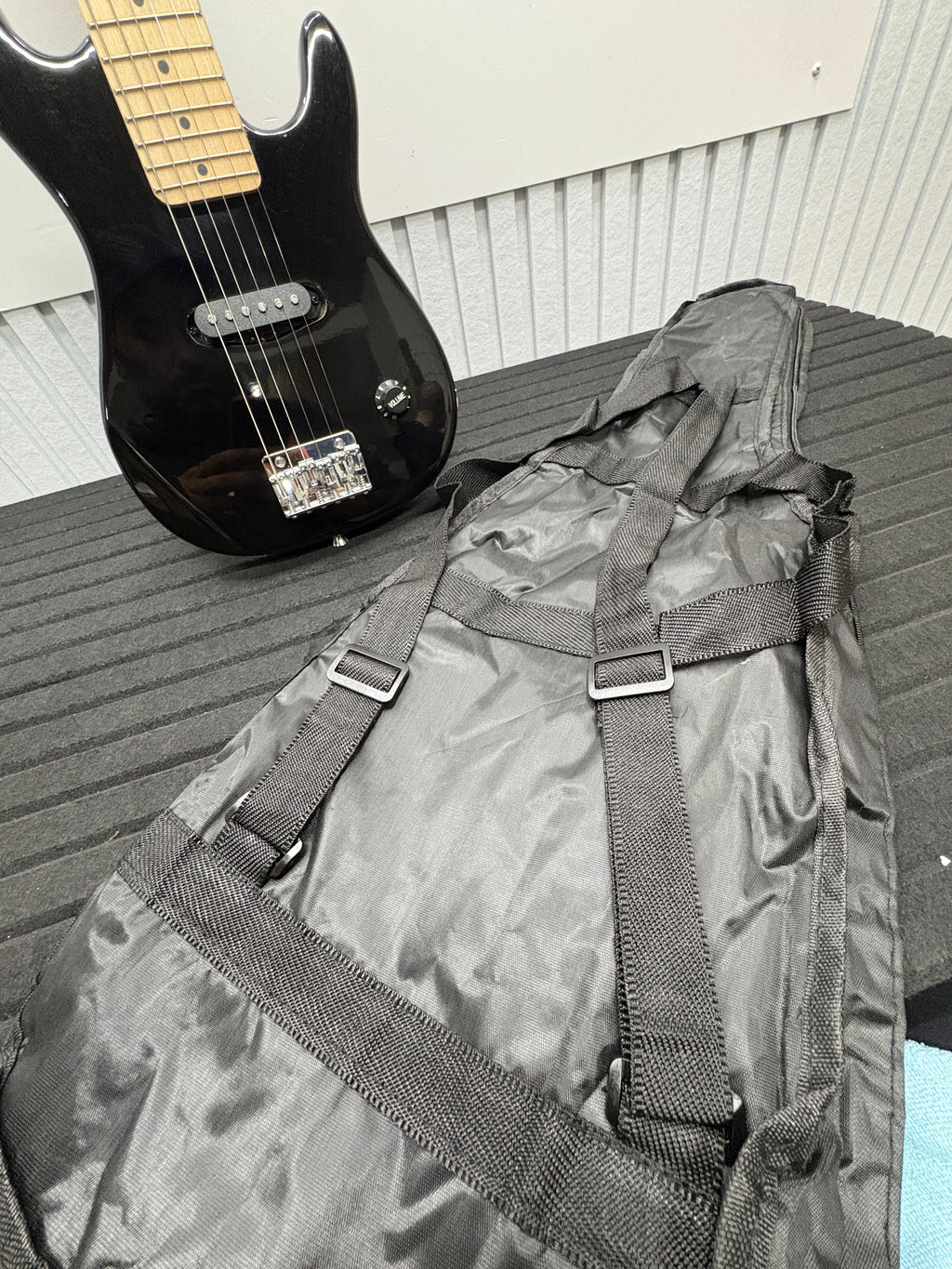 3rd Avenue Elektro Gitarre 1/4 Set mit Tasche
