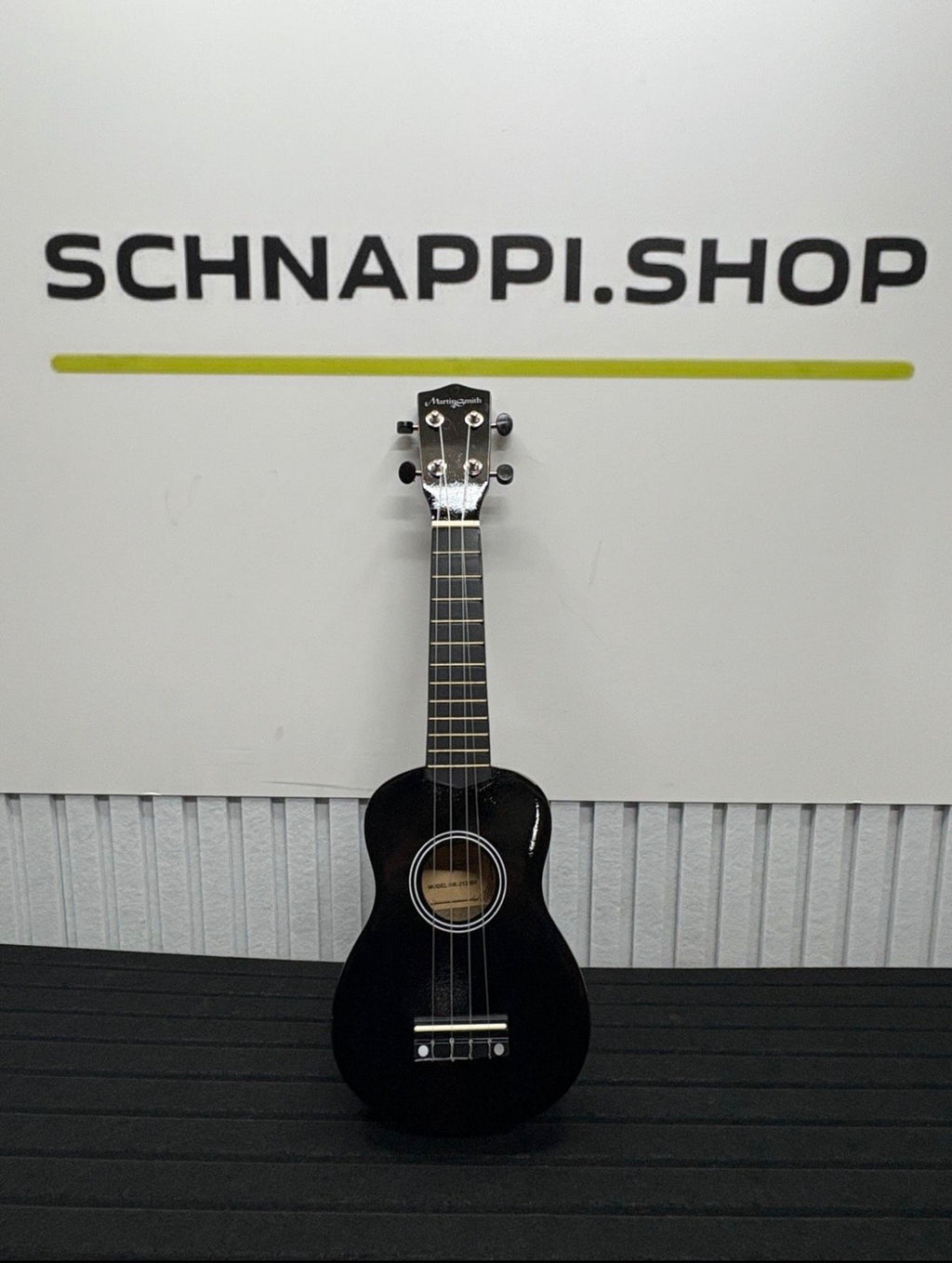 Martin Smith Ukulele UK-212-BK