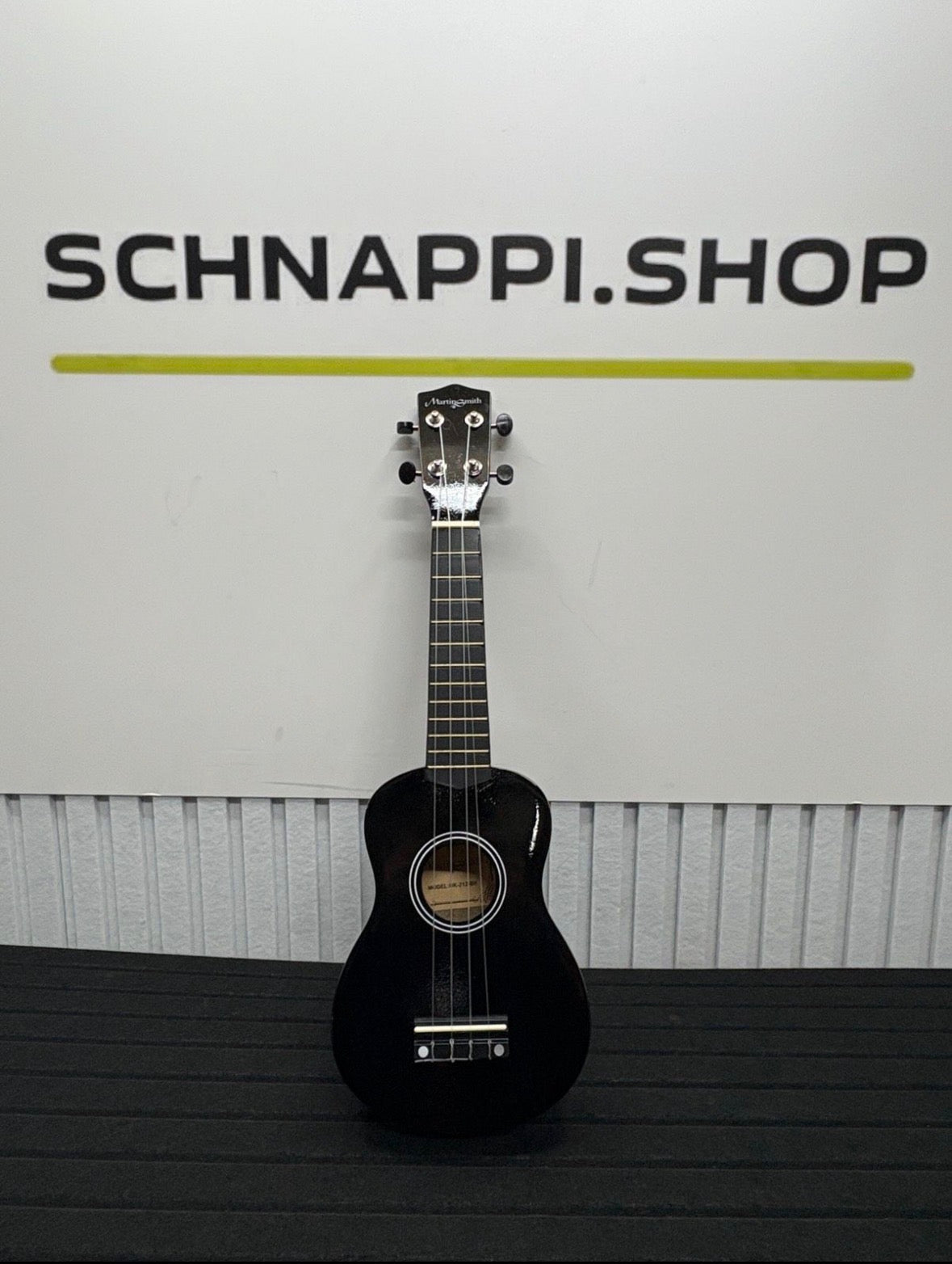 Martin Smith Ukulele UK-212-BK