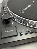 Audio-Technica AT-LP120XUSB Plattenspieler – Direktantrieb, Hi-Fi, USB