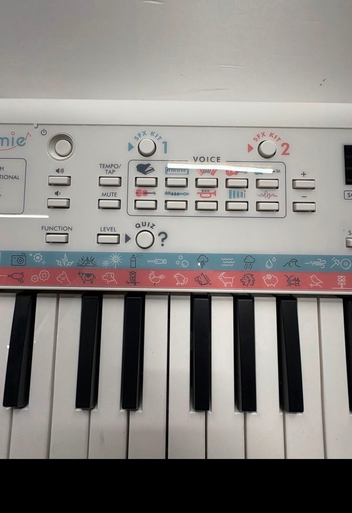 Yamaha Remie PSS-E30 Mini Keyboard, Weiß