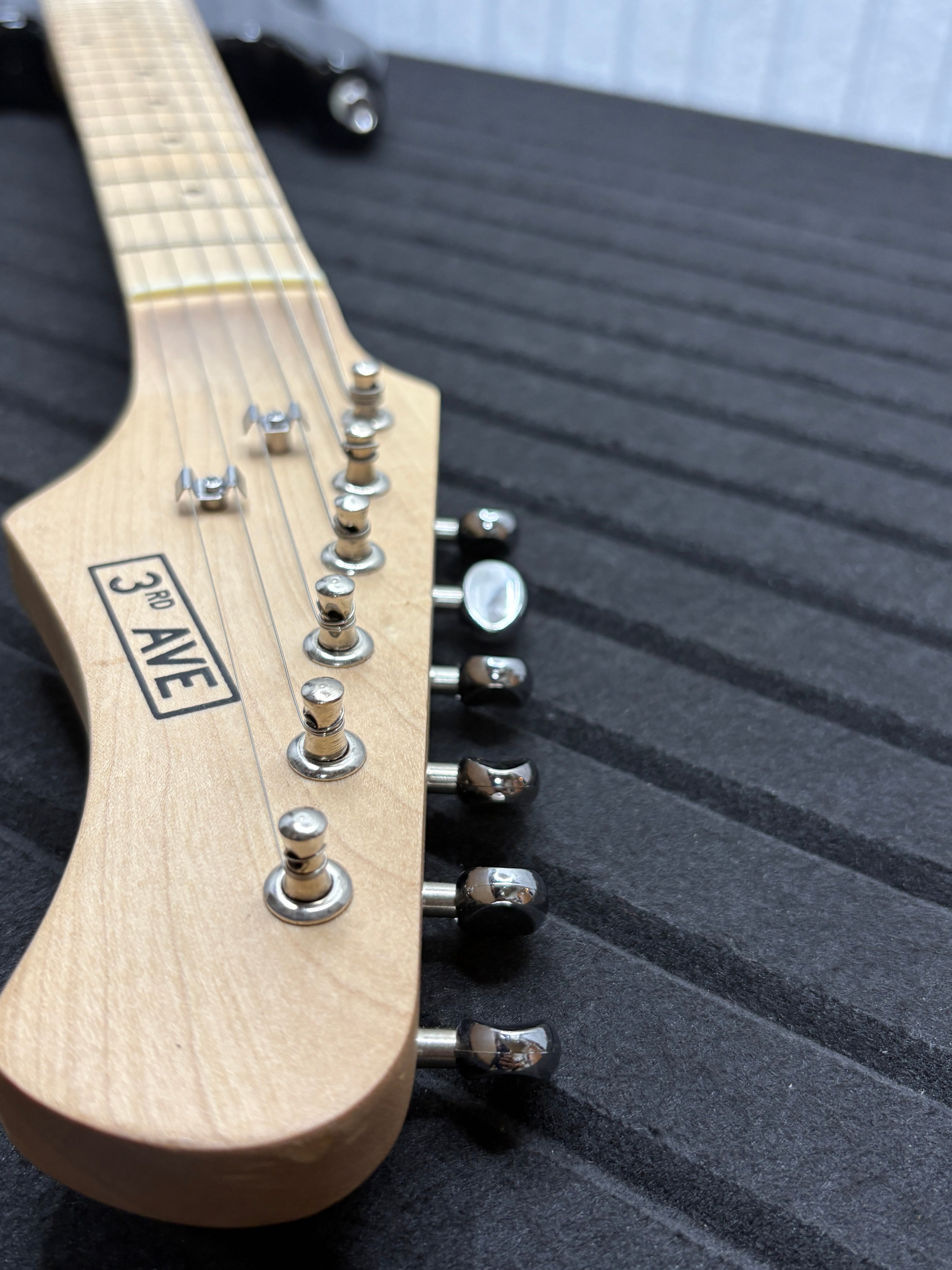 3rd Avenue Elektro Gitarre 1/4 Set mit Tasche