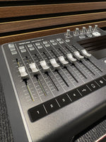 Tascam Mixcast 4 Podcaster, Videocaster, Streamer und Content Creator