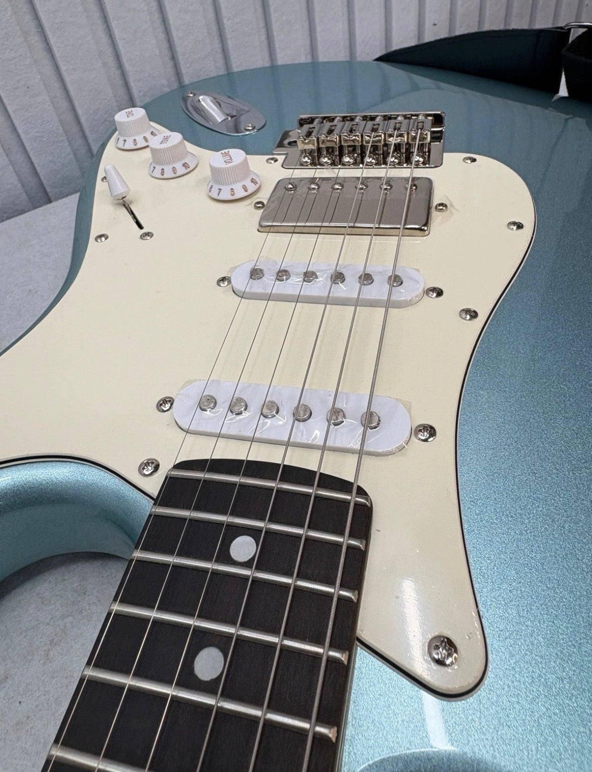 Donner E-Gitarre, DST-152R E Gitarren mit Gig Bag