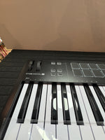 Arturia KeyLab Essential 61 Mk3 Black Midi Keyboard