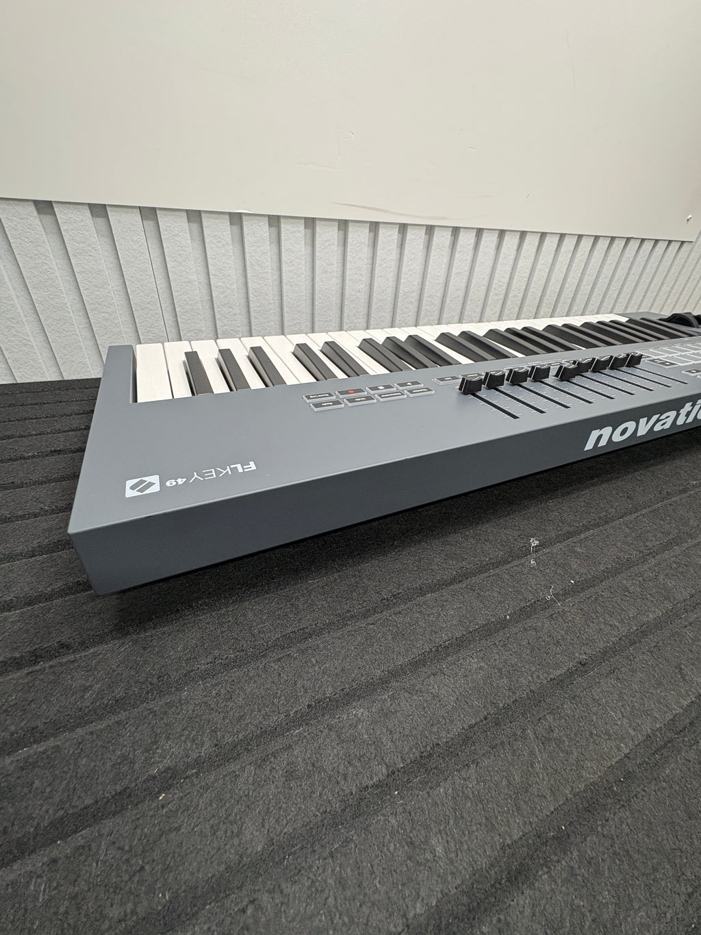 Novation FLkey 49 USB MIDI-Keyboard
