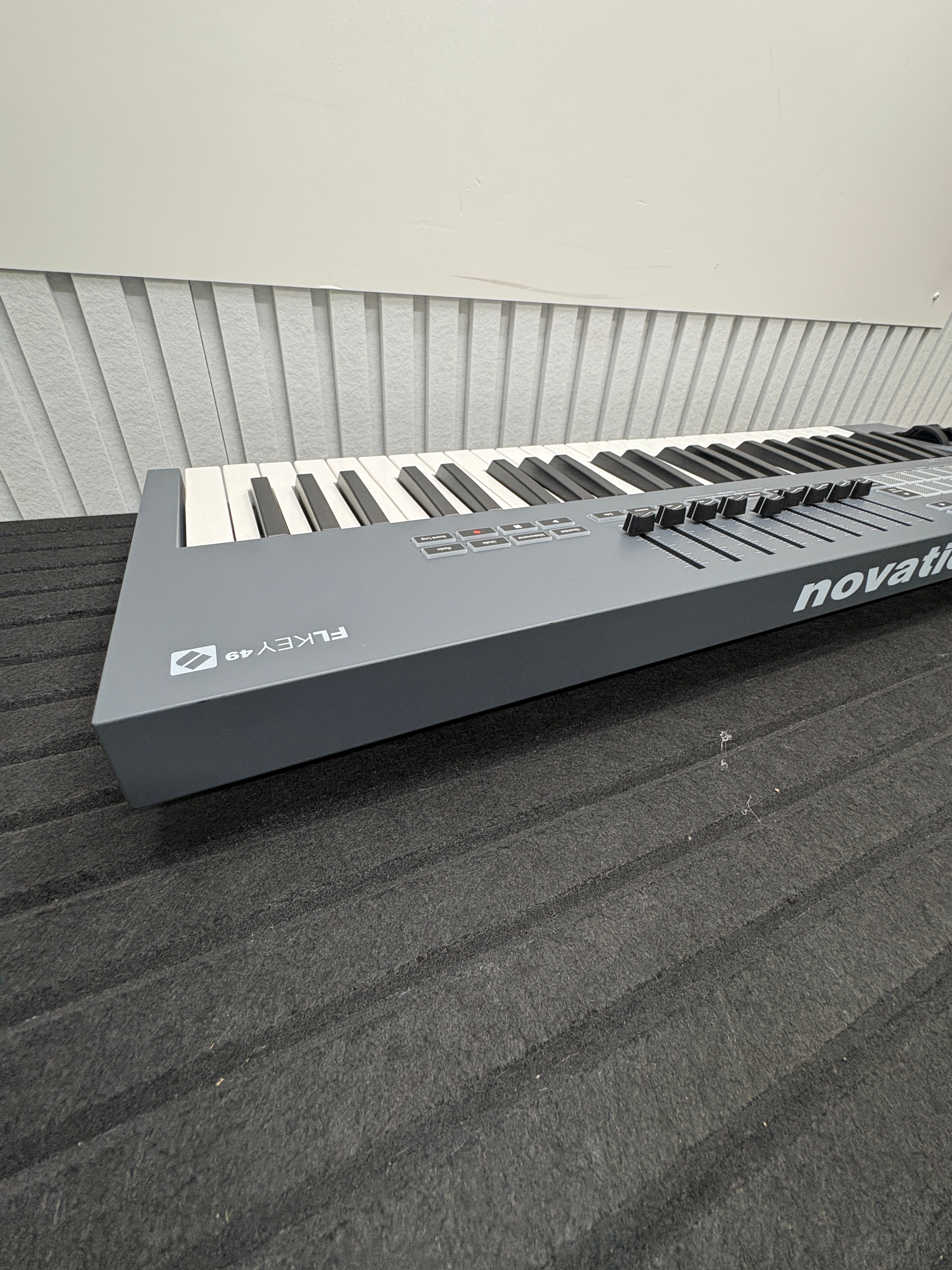 Novation FLkey 49 USB MIDI-Keyboard