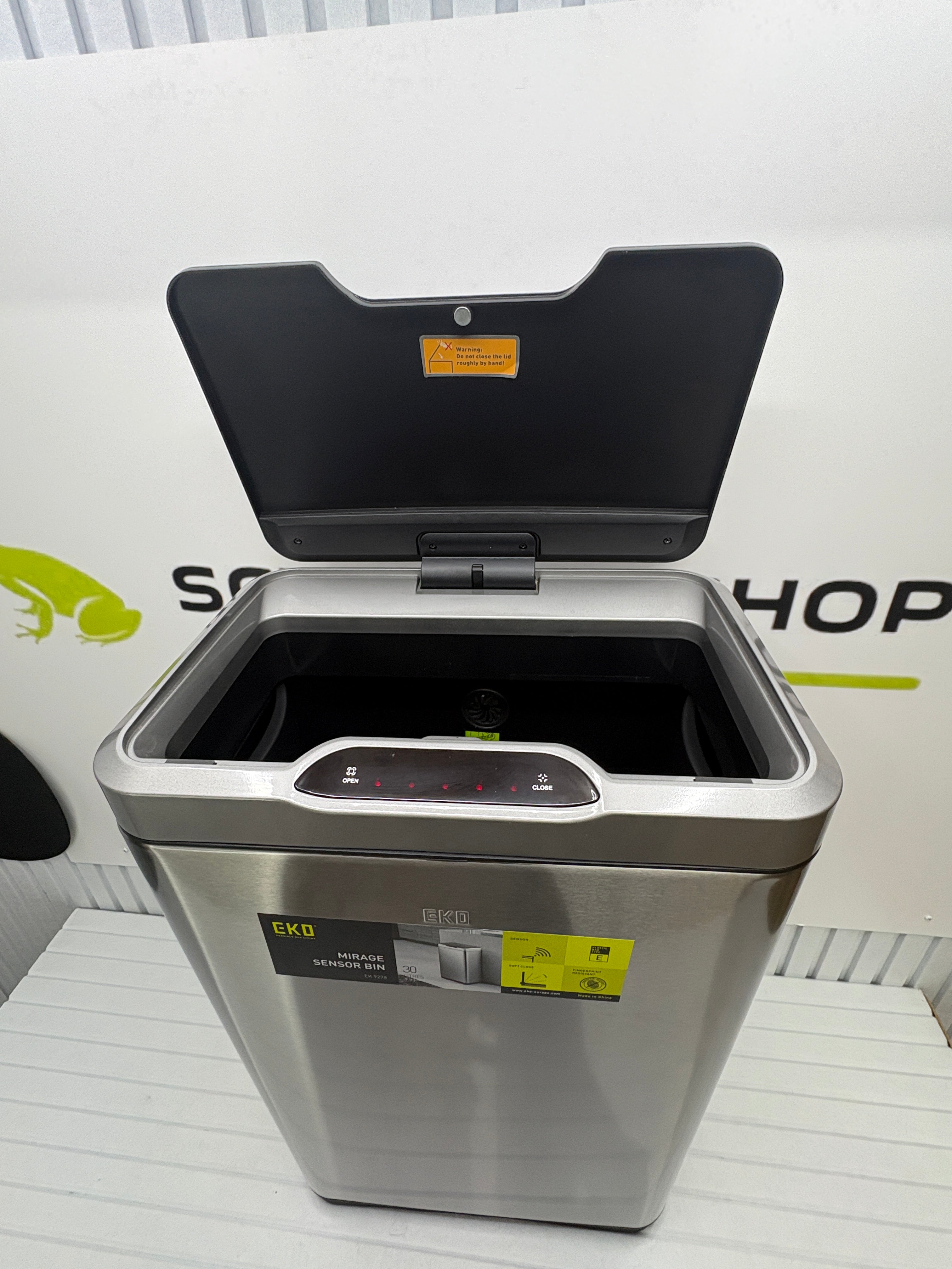 EKO Mirage Sensor Bin EK9278 – 30 Liter Mülleimer