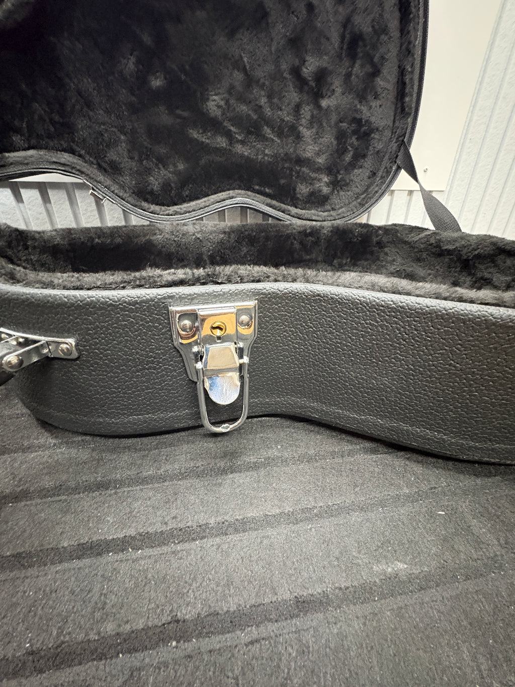 Gator GWE-Acou-3/4 Holzkoffer für 3/4 Gitarren