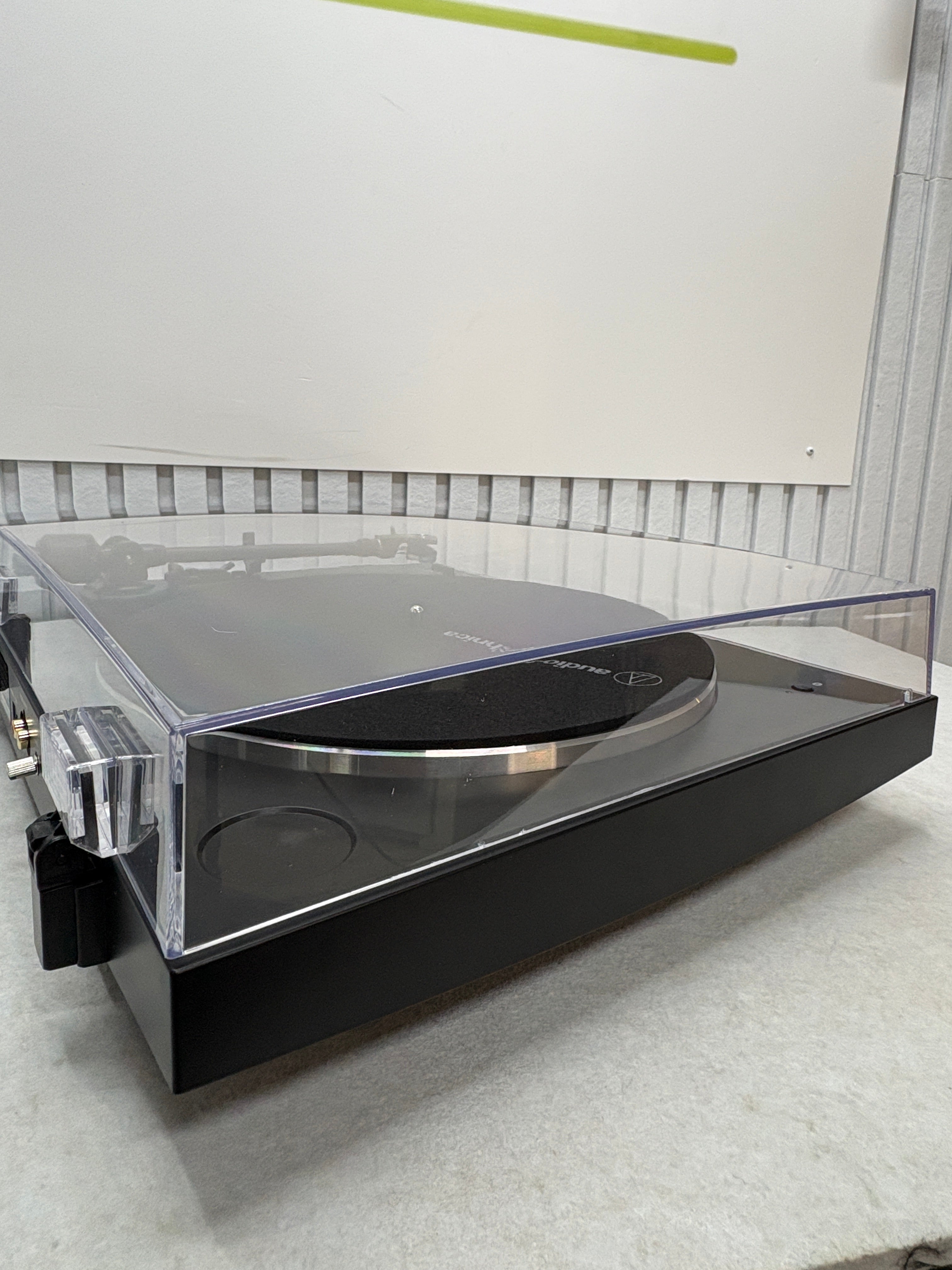 Audio-Technica LP3XBTBK Automatischer Plattenspieler