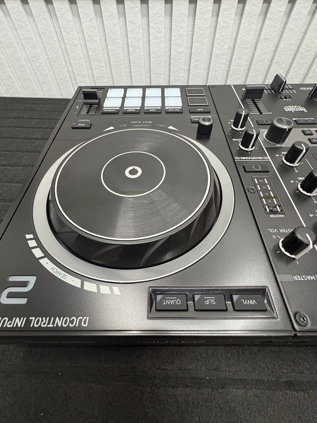 Hercules DJControl Inpulse 500 - Dj Controller für Serato