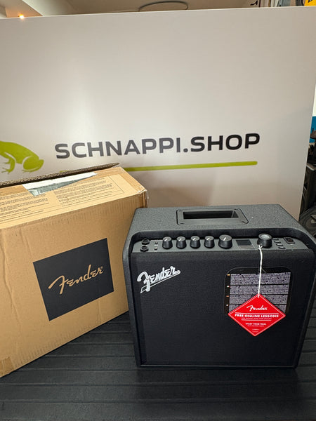 Fender Mustang LT25 Gitarren Verstärker, 25W mit 8" Lautsprecher