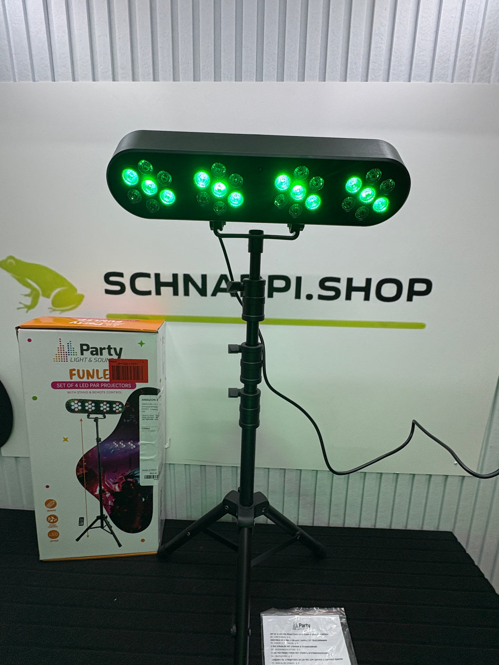 FUNLED - Lichtshow mit 4 Effekten auf Teleskopstativ