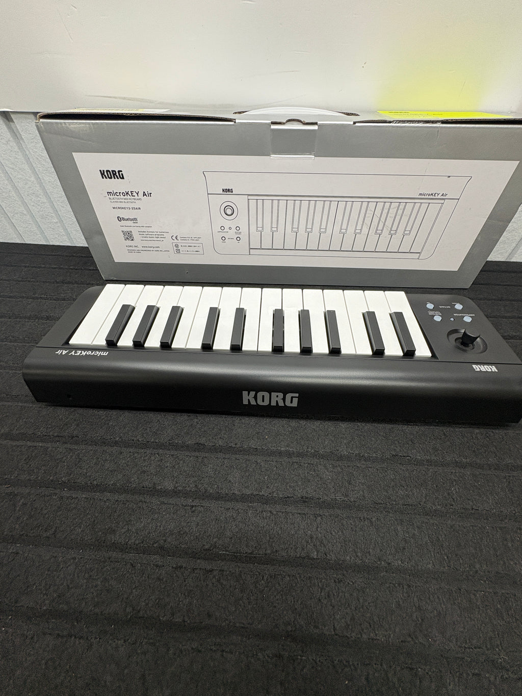 Korg microKEY Air 25 MIDI Keyboard
