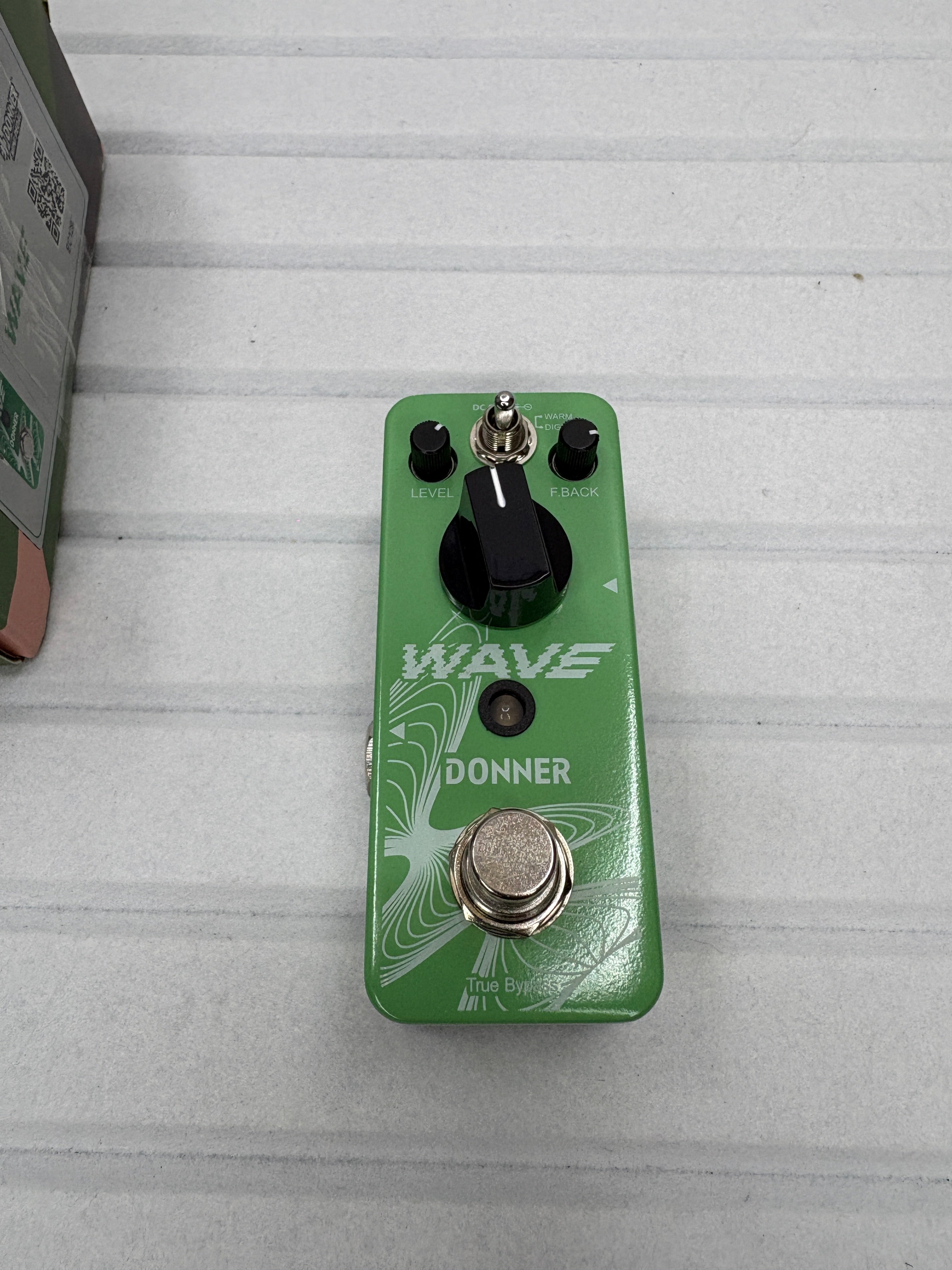 Donner Wave Delay Gitarren Effektpedal