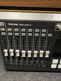 Tascam Mixcast 4 Podcaster, Videocaster, Streamer und Content Creator