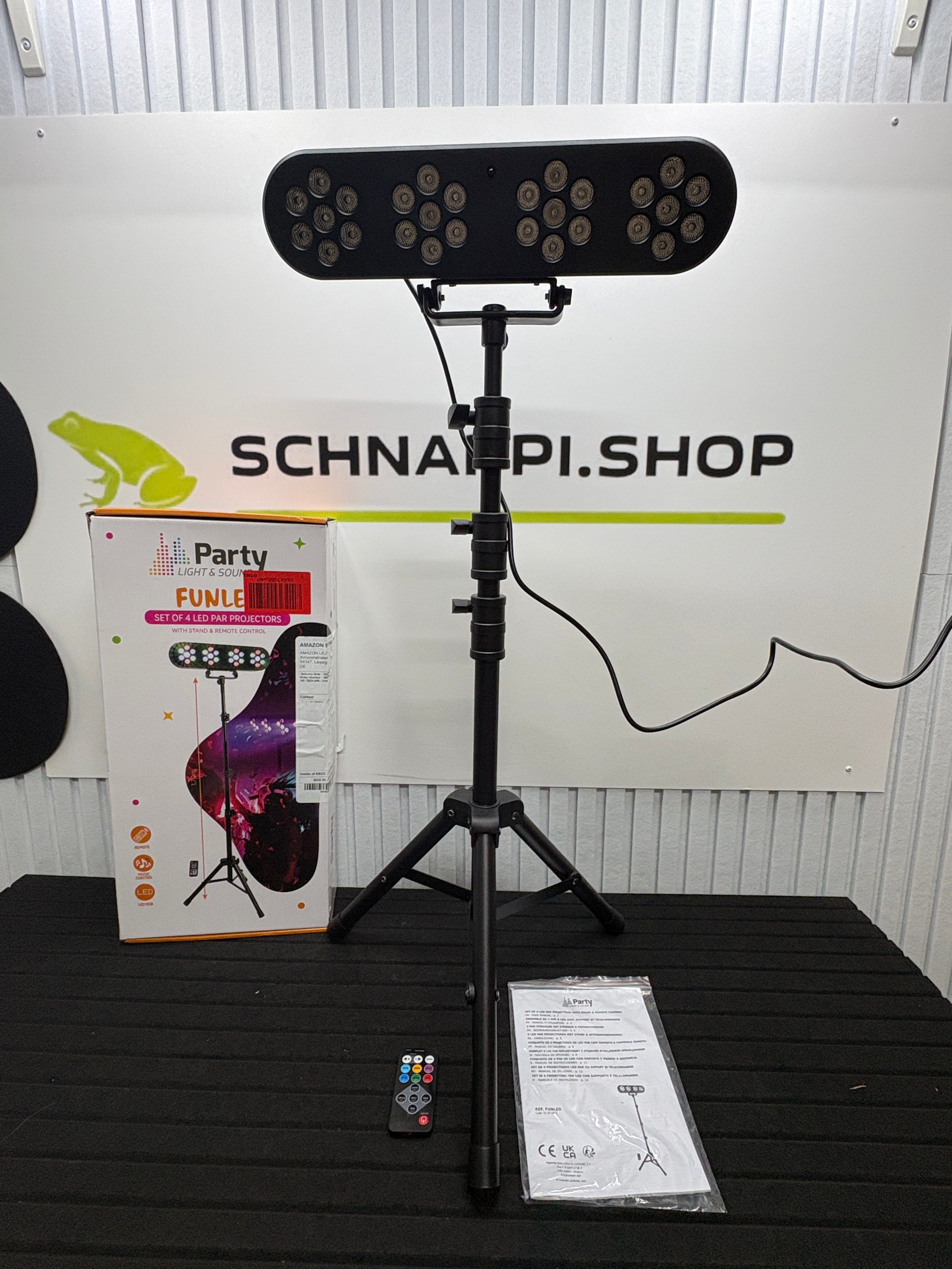 FUNLED - Lichtshow mit 4 Effekten auf Teleskopstativ