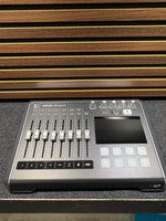 Tascam Mixcast 4 Podcaster, Videocaster, Streamer und Content Creator