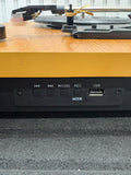 Majestic TT 53 Plattenspieler Vintage 33/45/78 Umdrehungen, kabelloses Audio, USB-Eingang, eingebaute Lautsprecher