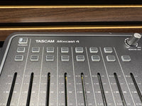 Tascam Mixcast 4 Podcaster, Videocaster, Streamer und Content Creator