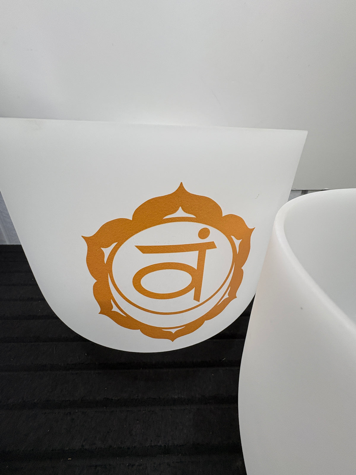 3er Kristall Klangschalen Set Chakra – Quarz Singing Bowls