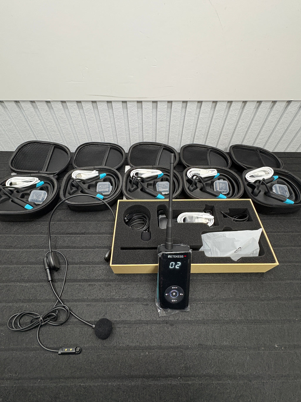 Retekess TT120 Schwimmtrainer-Kommunikator, IP68 Wasserdichte Schwimmkopfhörer Set