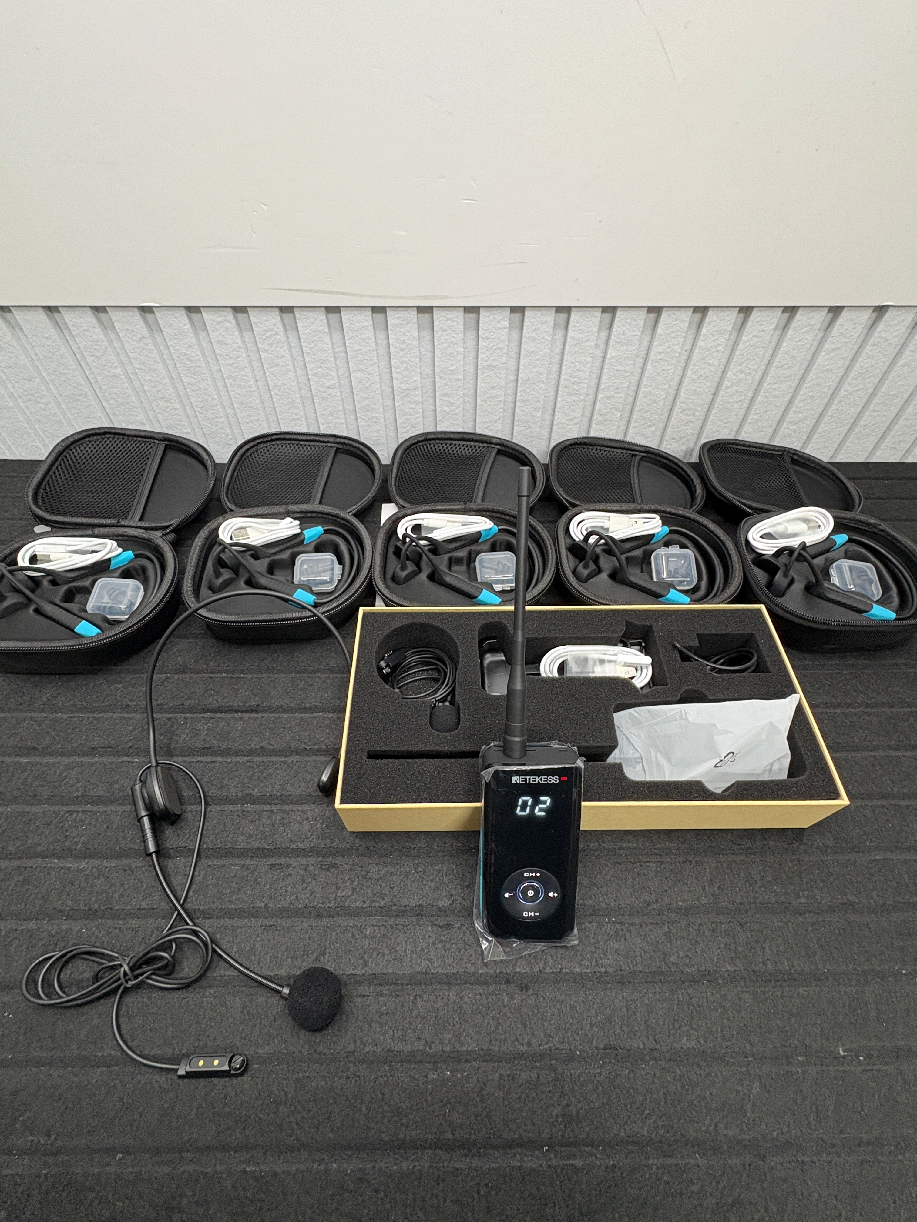 Retekess TT120 Schwimmtrainer-Kommunikator, IP68 Wasserdichte Schwimmkopfhörer Set