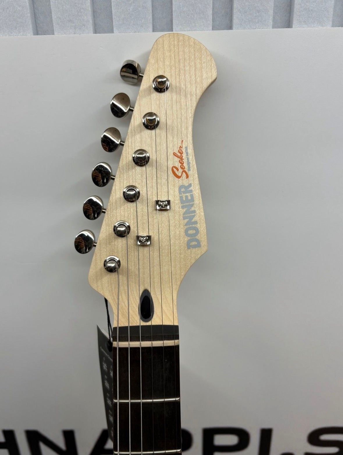 Donner E-Gitarre, DST-152R E Gitarren mit Gig Bag