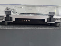 Audio-Technica LP120XUSBSV Direktangetriebener Plattenspieler (Analog und USB) Silber