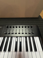 Arturia KeyLab Essential 61 Mk3 Black Midi Keyboard