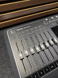Tascam Mixcast 4 Podcaster, Videocaster, Streamer und Content Creator