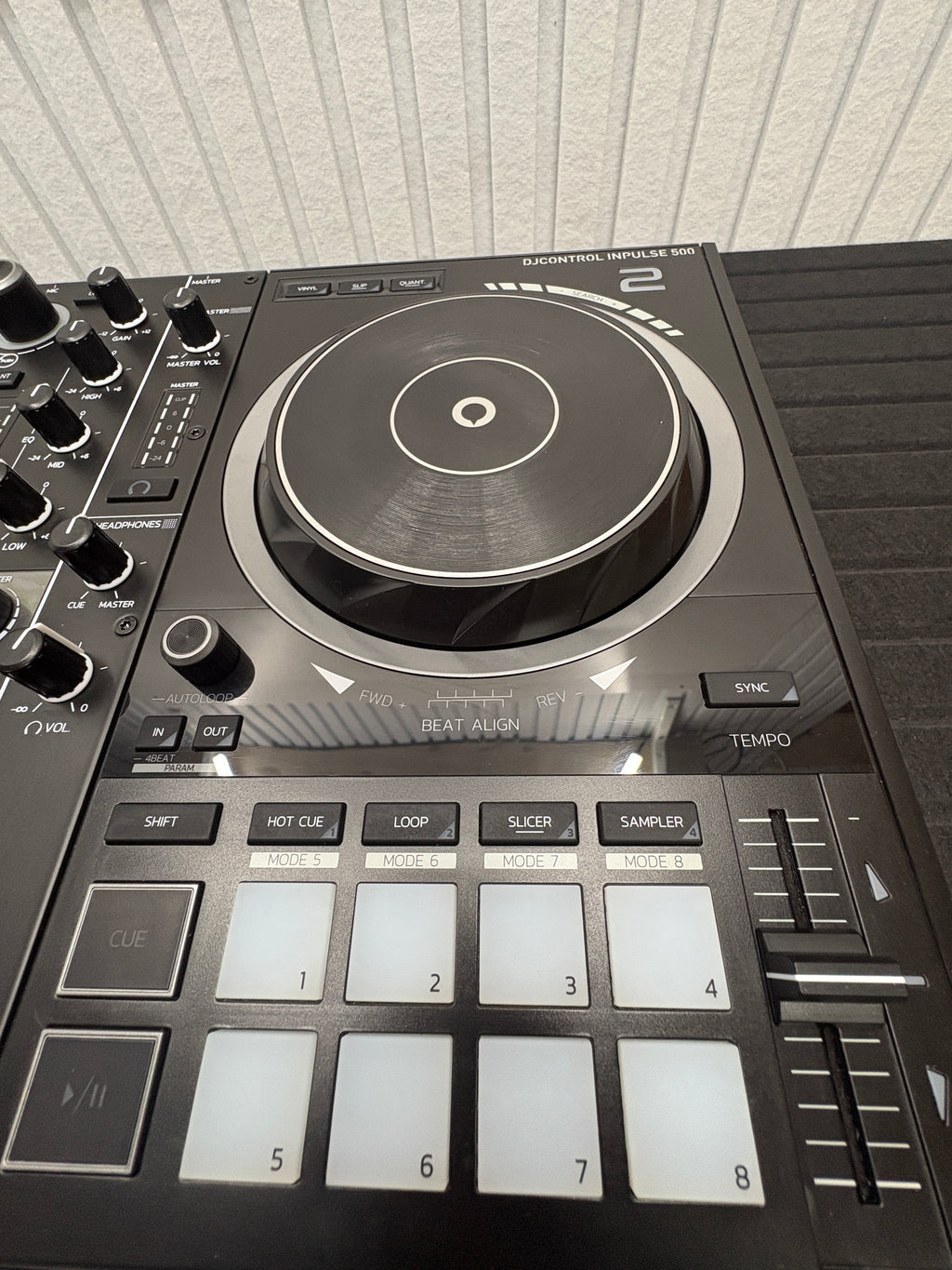 Hercules DJControl Inpulse 500 - Dj Controller für Serato