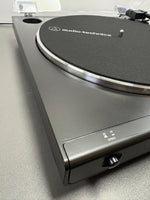 Audio-Technica LP60XBK Vollautomatischer Stereo-plattenspieler mit Riemenantrieb Schwarz