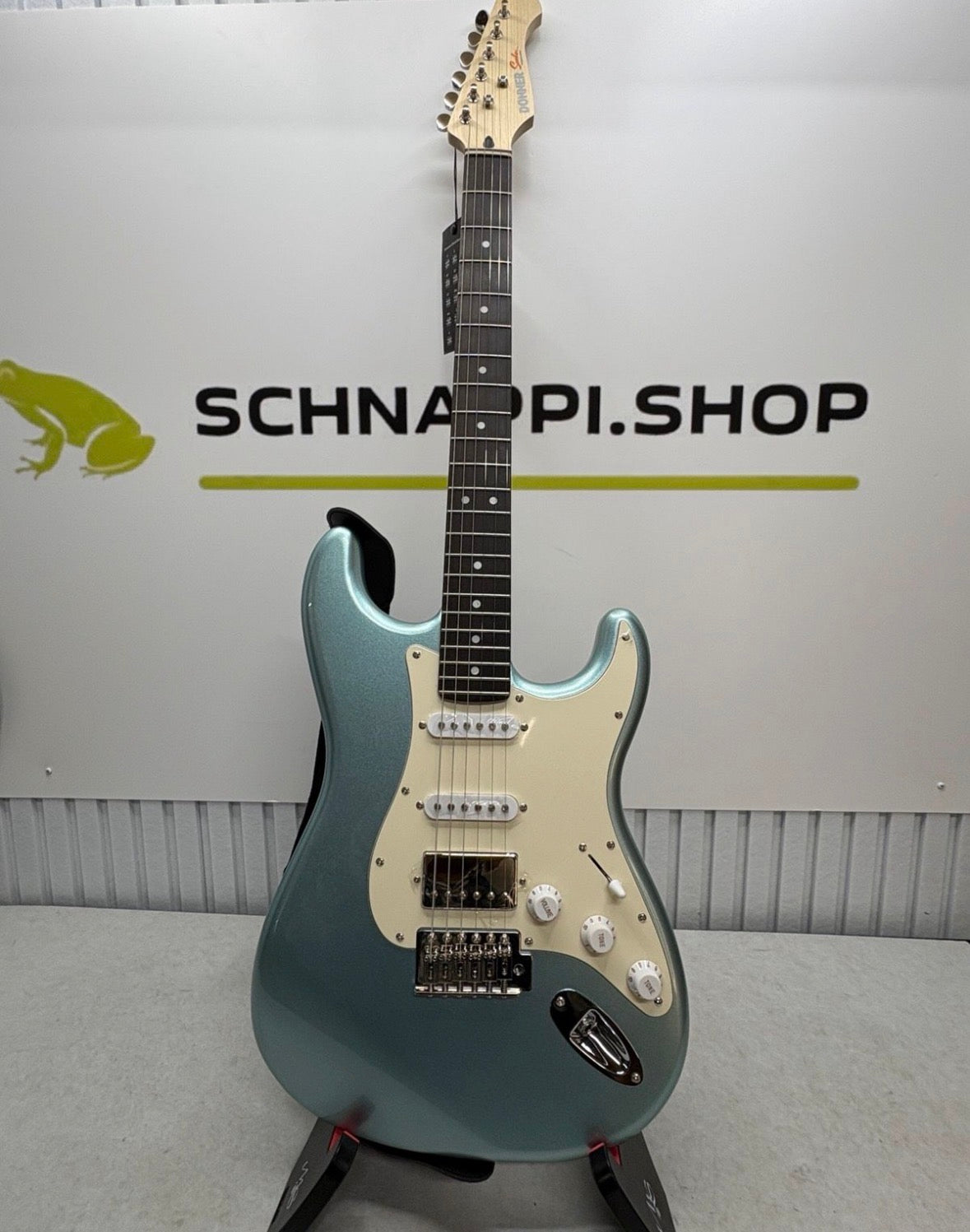 Donner E-Gitarre, DST-152R E Gitarren mit Gig Bag