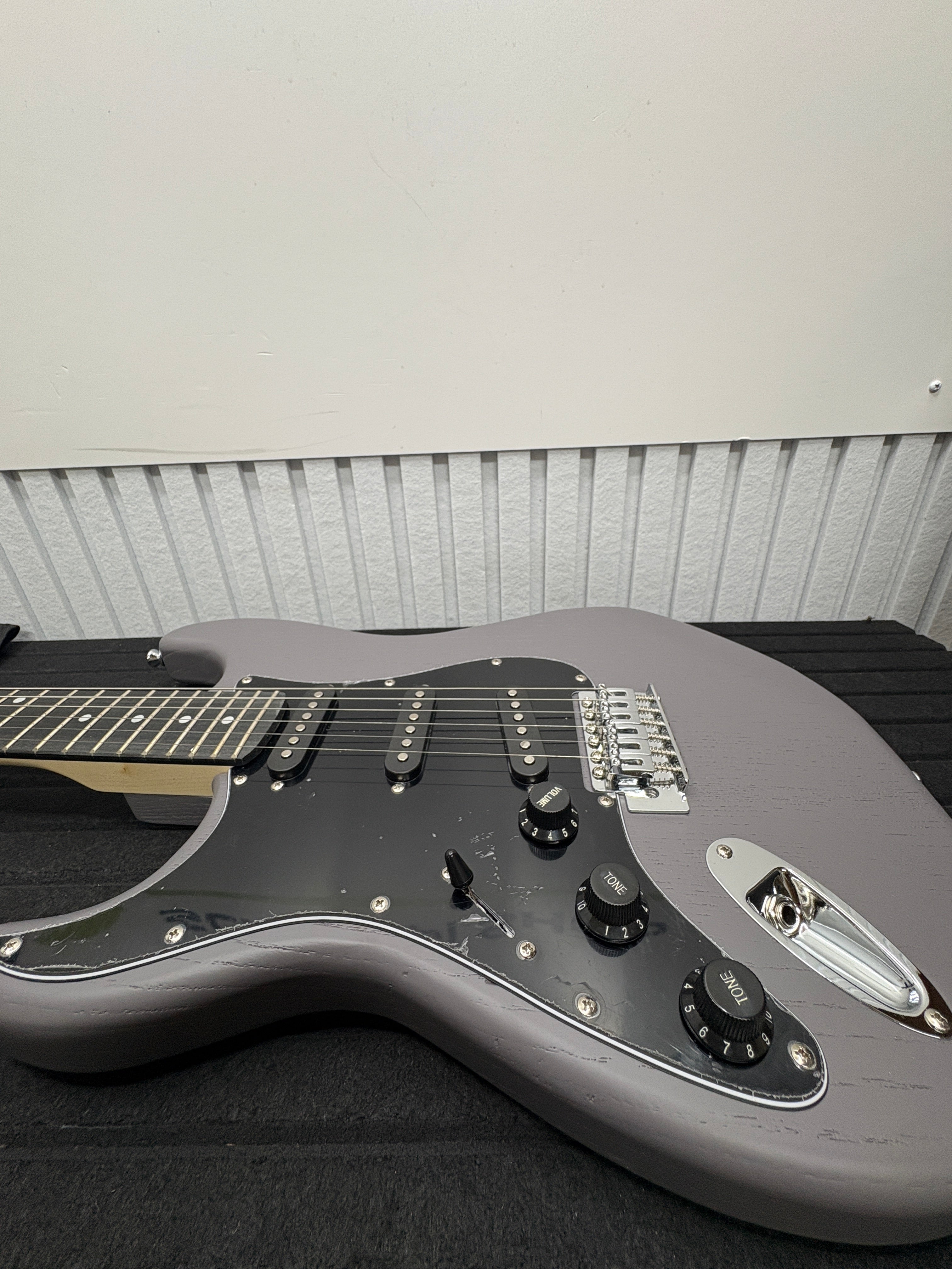 DONNER DST-80 Linkshänder E-Gitarre, 39” Set