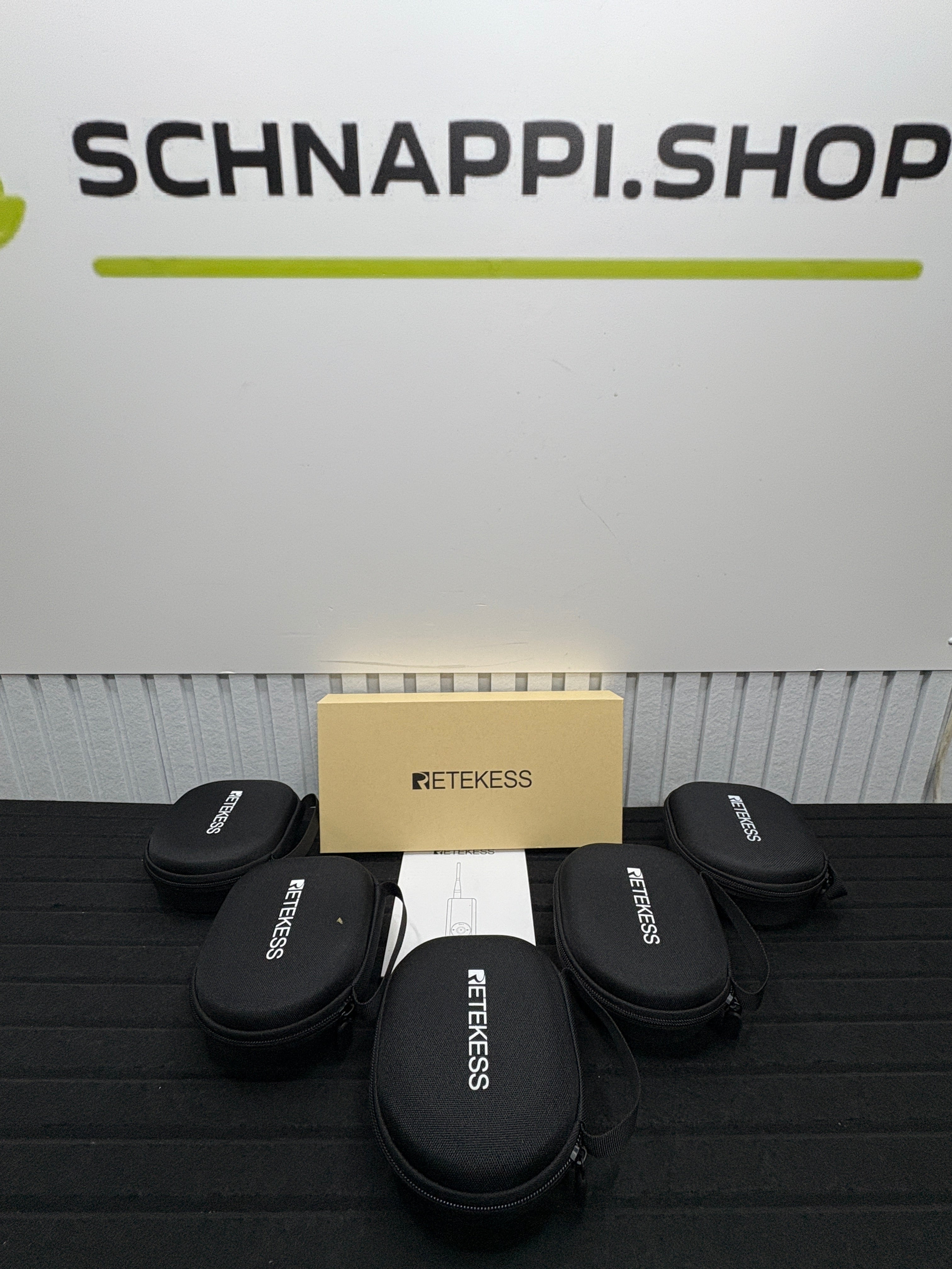 Retekess TT120 Schwimmtrainer-Kommunikator, IP68 Wasserdichte Schwimmkopfhörer Set