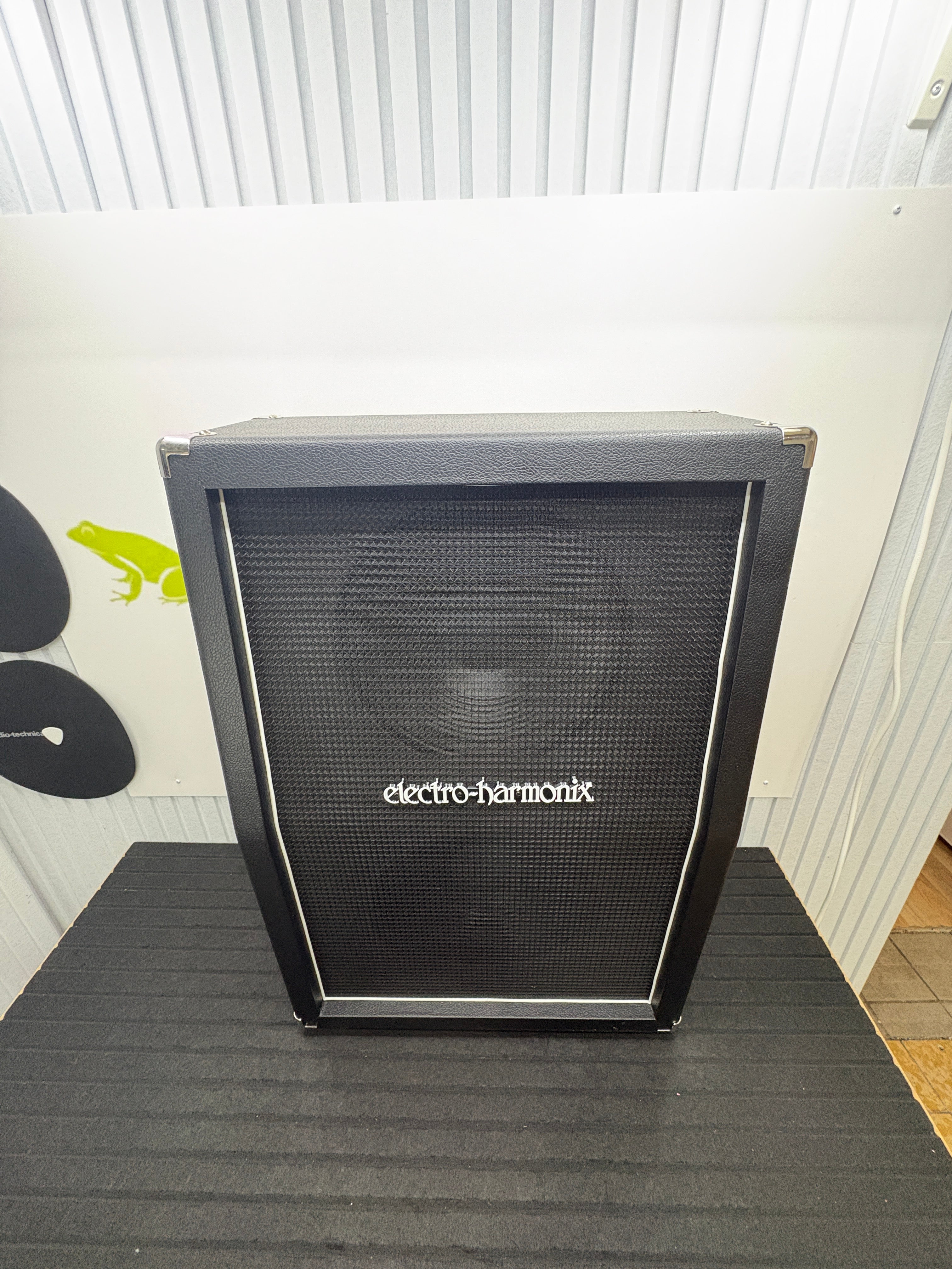 Electro-Harmonix 2x12 Speaker Cabinet 60W / 16Ohm