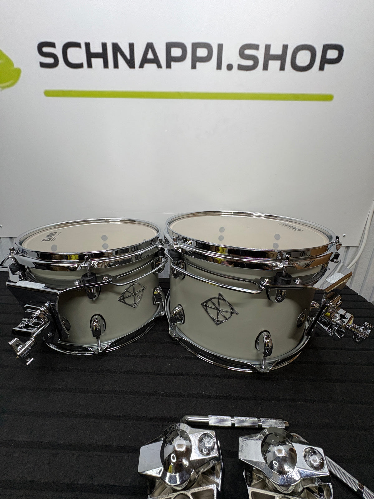Dixon Cornerstone Tom Set 10" + 12" inkl. 2 Tomhalter – Satin Cement Grey