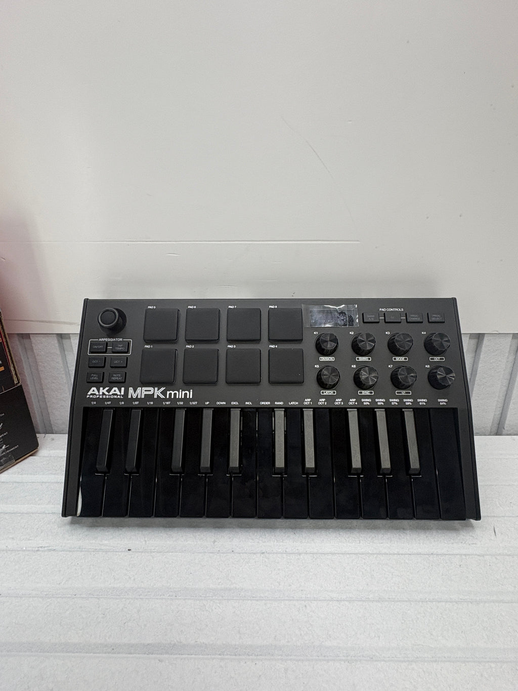 AKAI Professional MPK Mini MK2 MIDI Keyboard