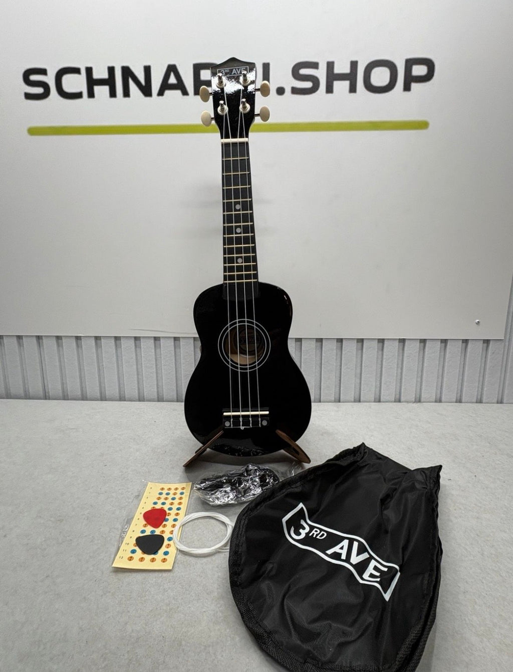 3rd Avenue Sopran-Ukulele mit 54 cm/21“ Set