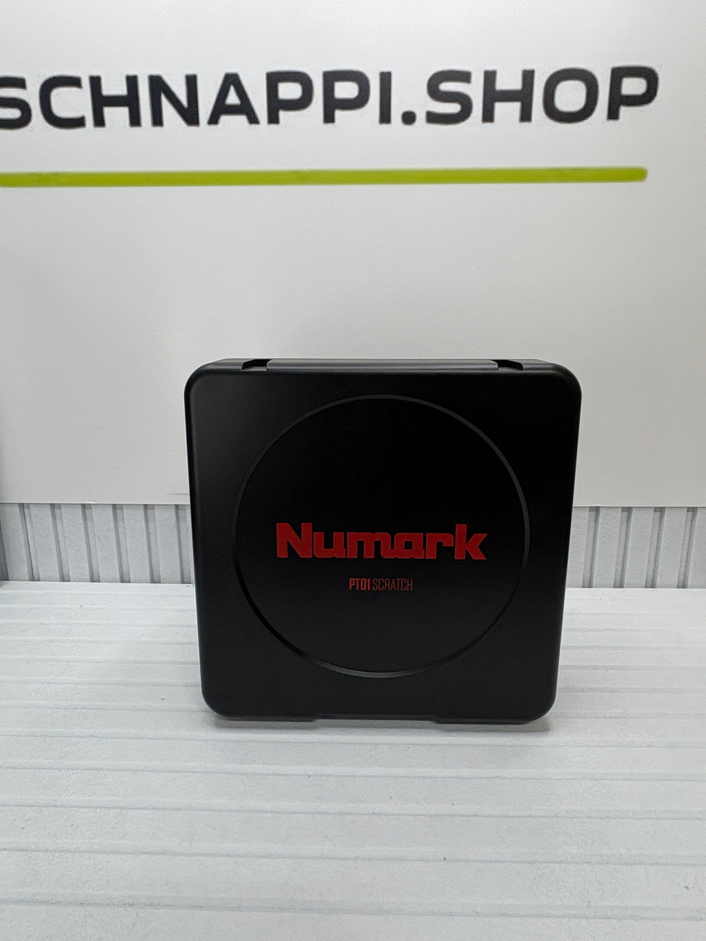 Numark PT01 Scratch – Portabler DJ Plattenspieler